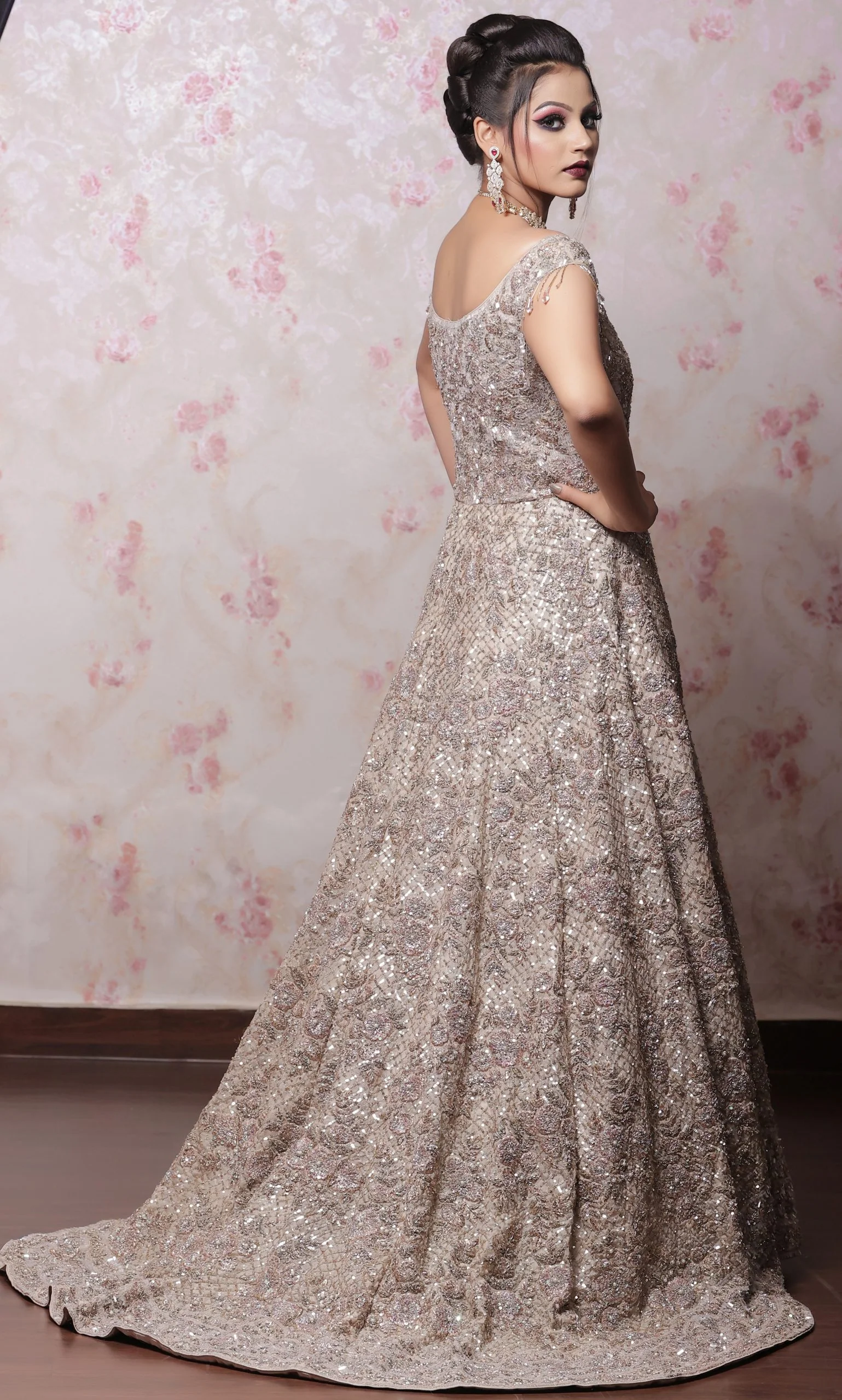 Ivory Silk Gown - Image 4